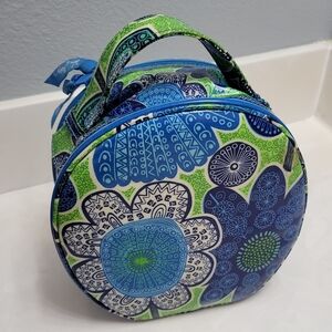 Vera Bradley Hatbox Doodle Daisy Travel Makeup Bag Tote Bag blue green overnight